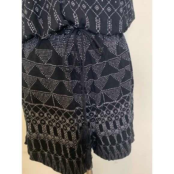 H&M black sleeveless elastic waist romper size Small - Picture 9 of 9